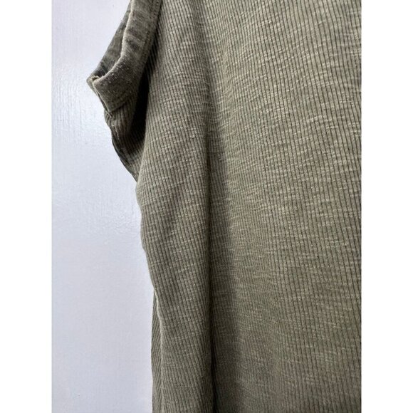 Old Navy women’s size large green tanktop - Picture 4 of 11